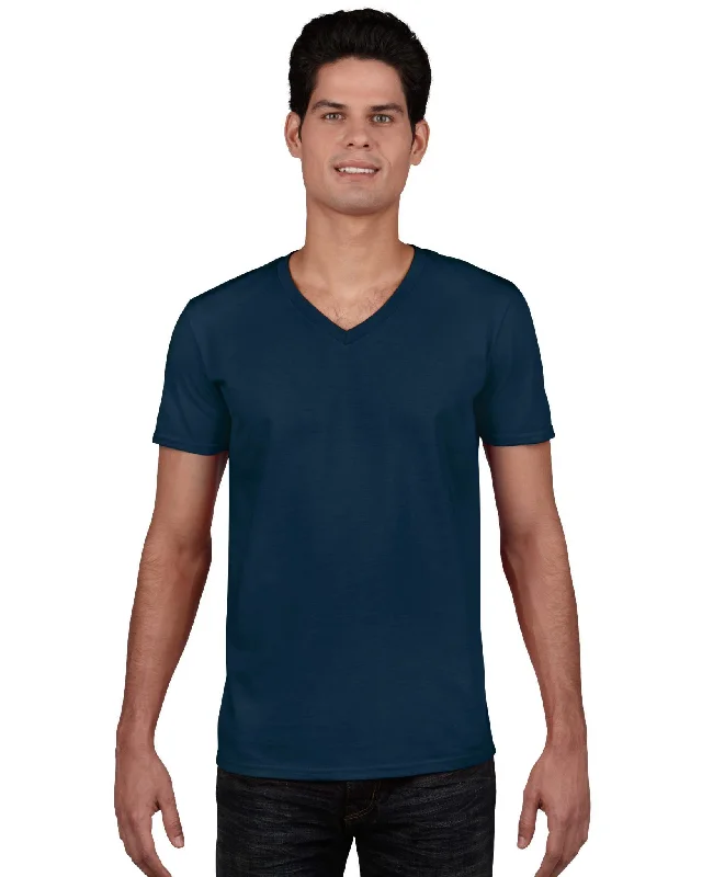 64V00 Gildan Softstyle Adult V-Neck T-Shirt