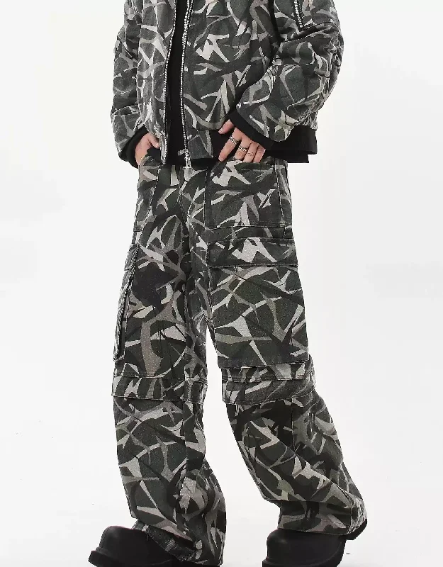 Camouflage Pattern Straight Jeans