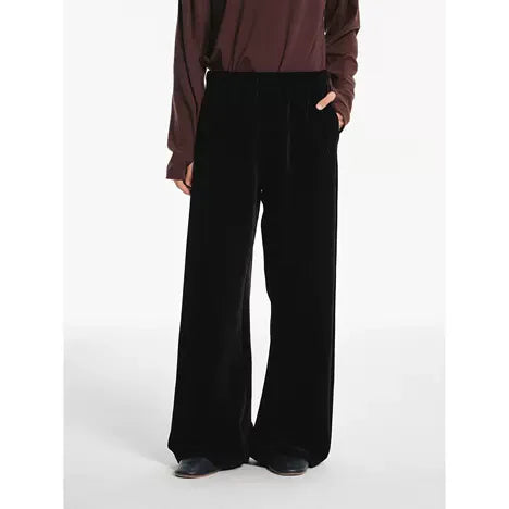 Arc-Shaped Velvet Textured Pants